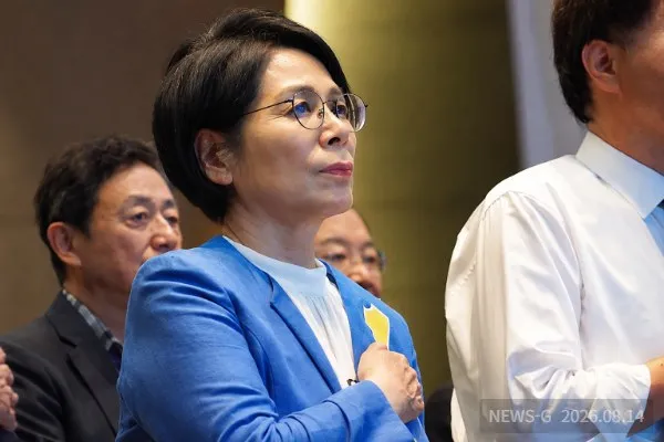 최민희가 꺼낸 ‘이진숙 제명론’…5·18 논란, 민주당 전당대회 ‘친명 경쟁’까지 번졌다